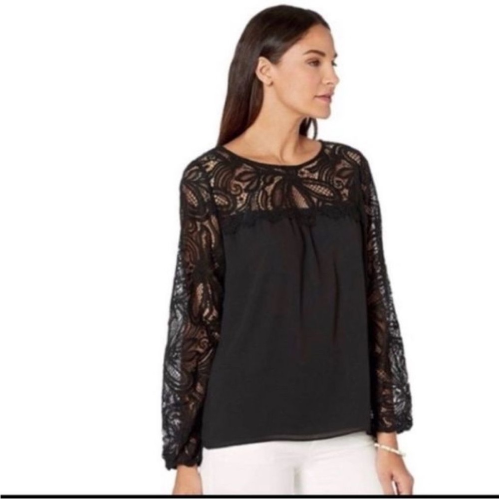 Lilly Pulitzer Keegan Black Onyx Floral Lace Small Top